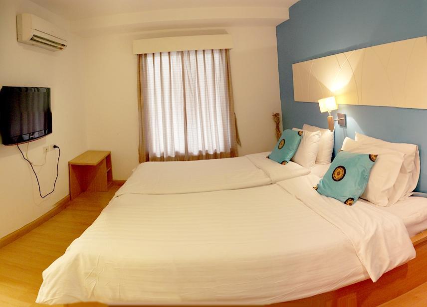 Nantra De Comfort Bangkok Kültér fotó