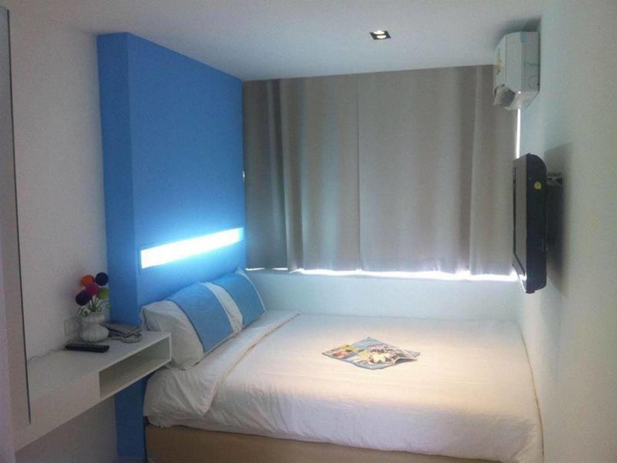 Nantra De Comfort Bangkok Kültér fotó