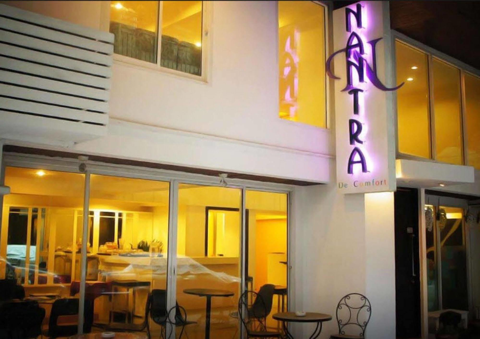 Nantra De Comfort Bangkok Kültér fotó
